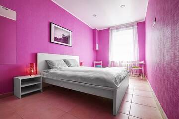 Отдельная комната с большой кроватью в Хостеле Калинин Хостел